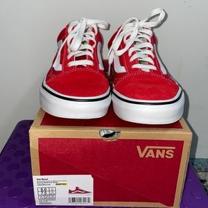 ✨Red Vans✨